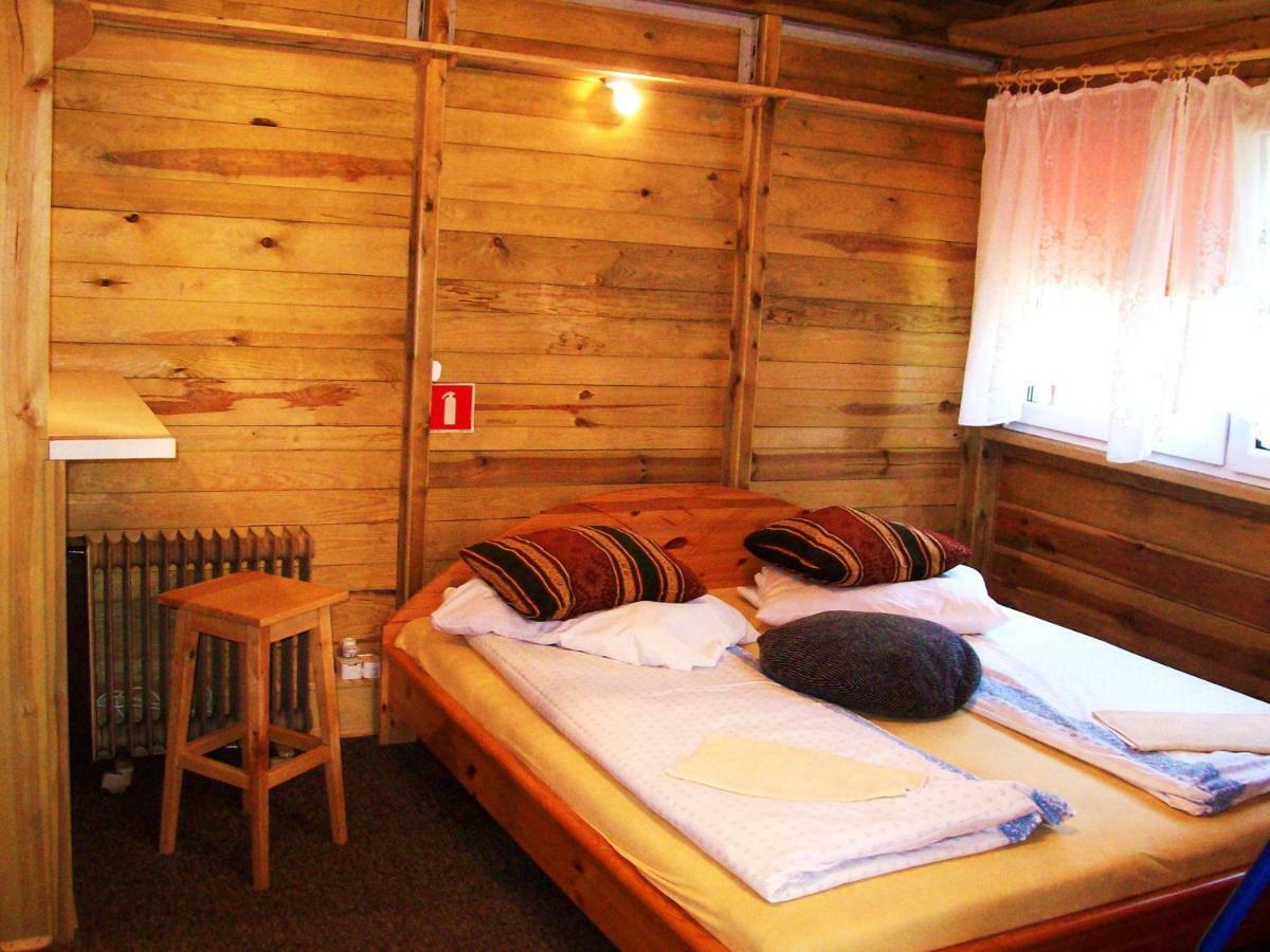 Osrodek Wypoczynkowy Oaza Hotel Kuznica Zbaska Ngoại thất bức ảnh