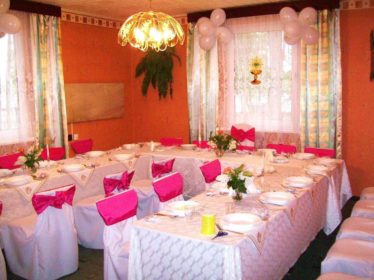 Osrodek Wypoczynkowy Oaza Hotel Kuznica Zbaska Ngoại thất bức ảnh