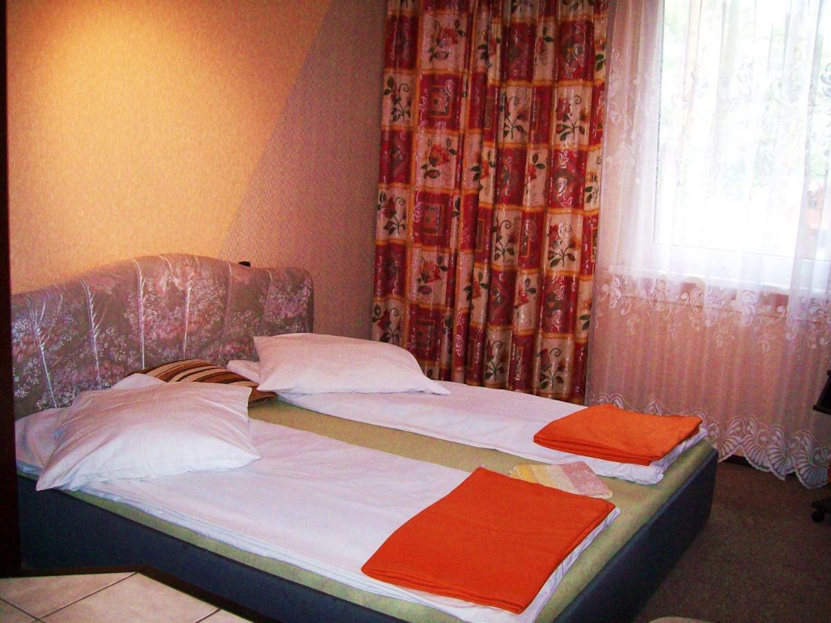 Osrodek Wypoczynkowy Oaza Hotel Kuznica Zbaska Ngoại thất bức ảnh